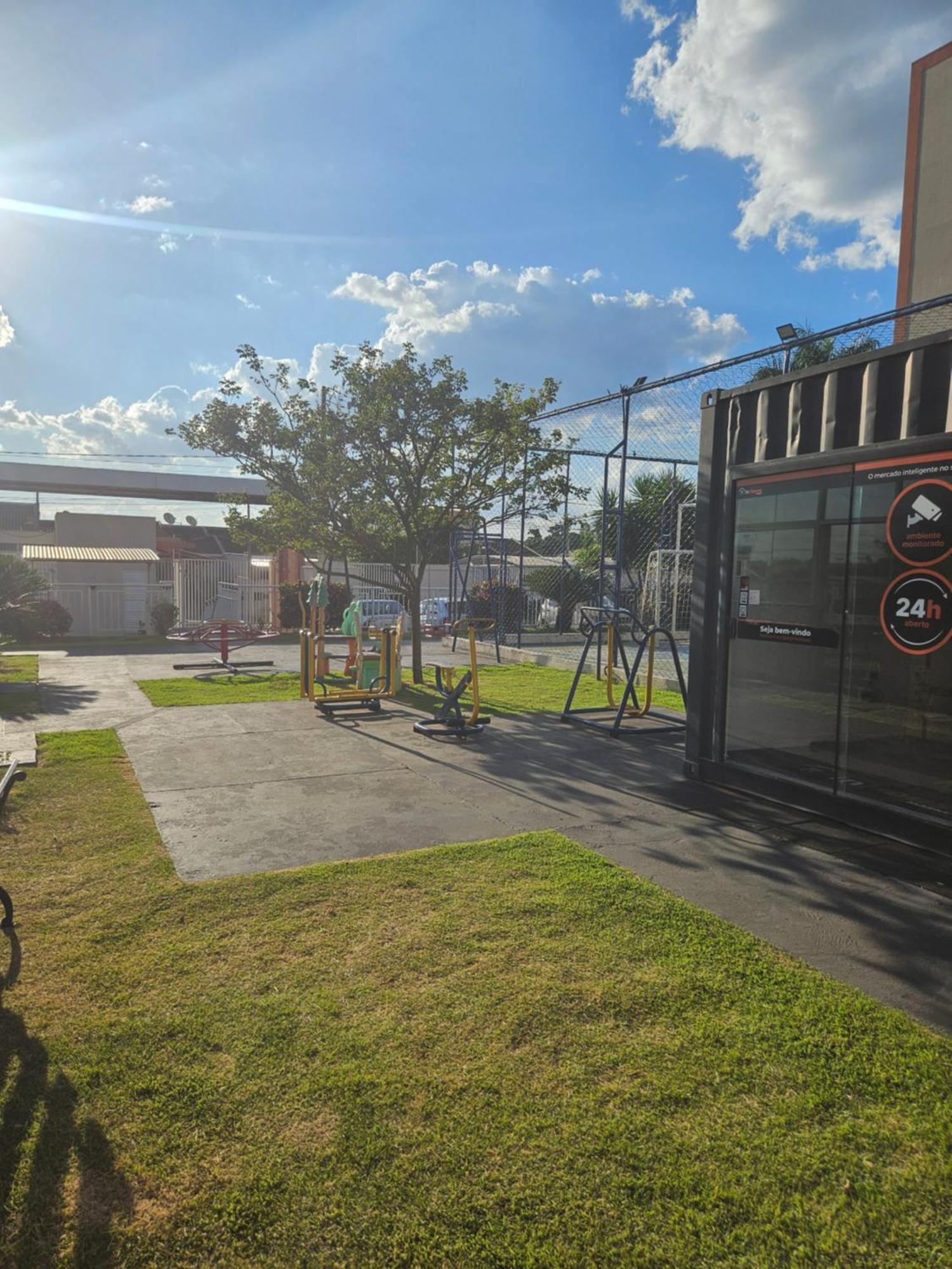 Apartamento Encantador Estacionamento Incluso Sarandi  Eksteriør billede