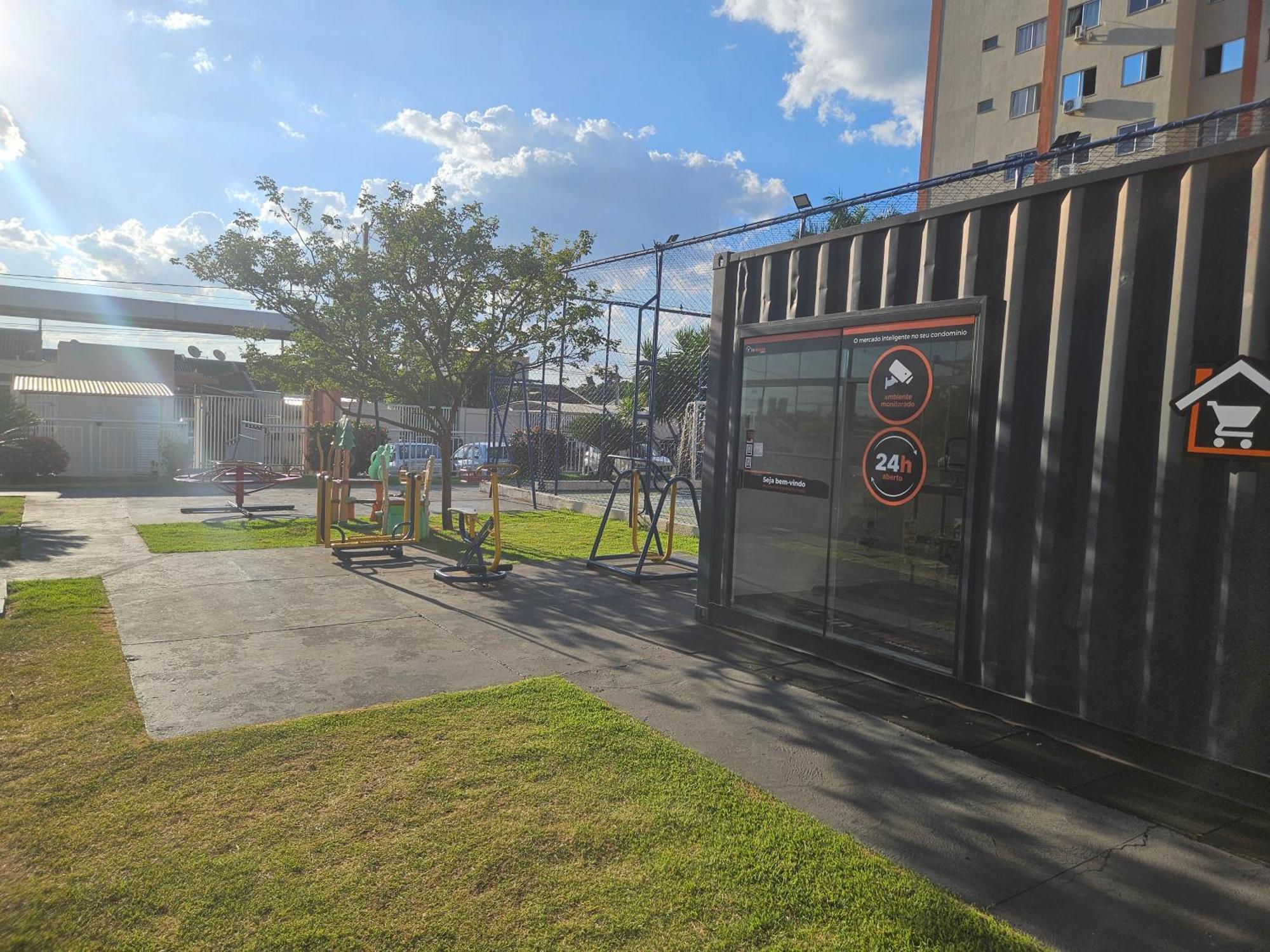 Apartamento Encantador Estacionamento Incluso Sarandi  Eksteriør billede